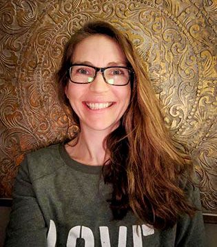 Lisa, peer support counselor